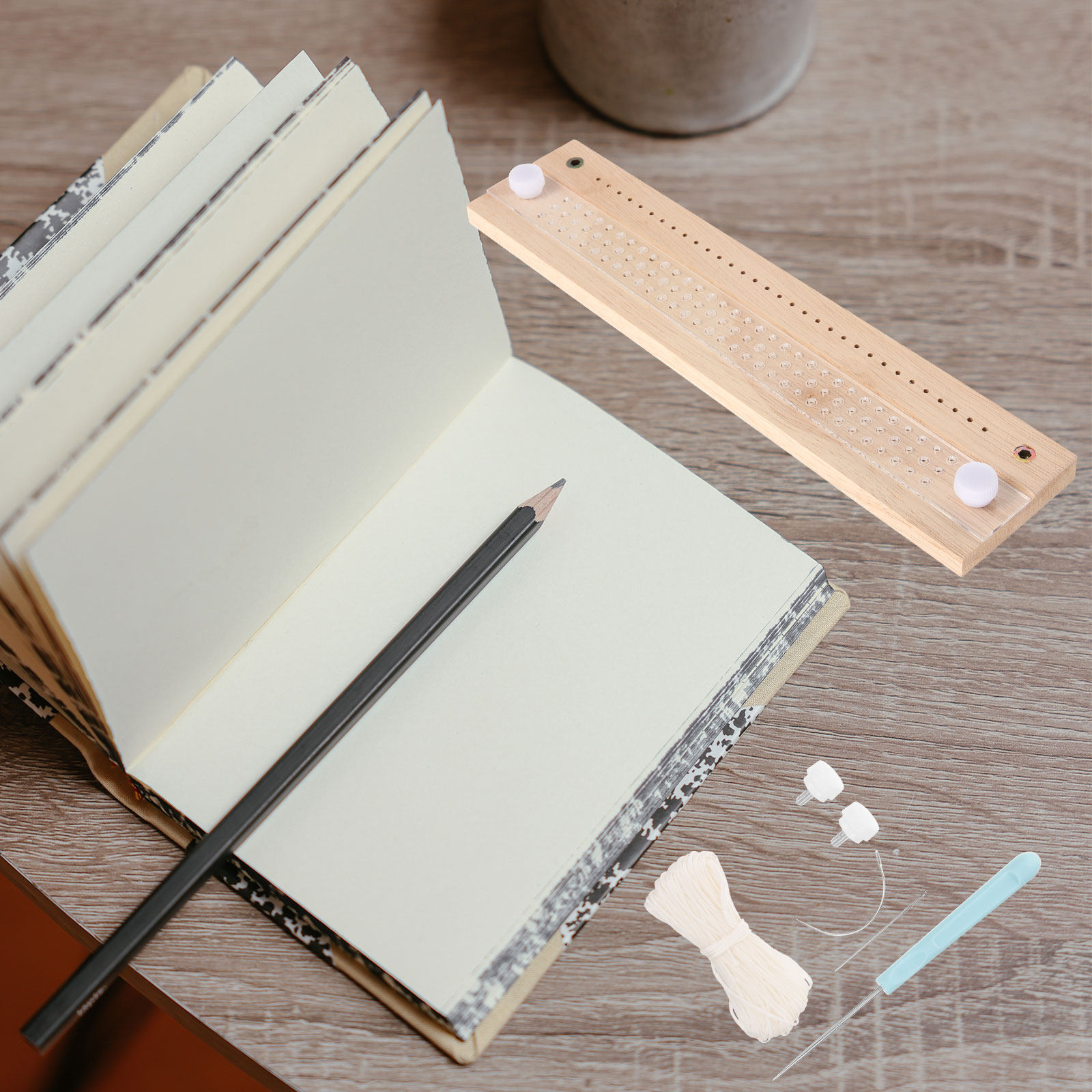 مجموعة أدوات تجليد الكتب والقص - مراجعة Bone Folder Tool وسعره